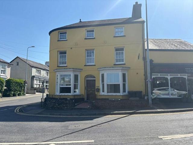 Apartment for rent in Llandeilo, Wales