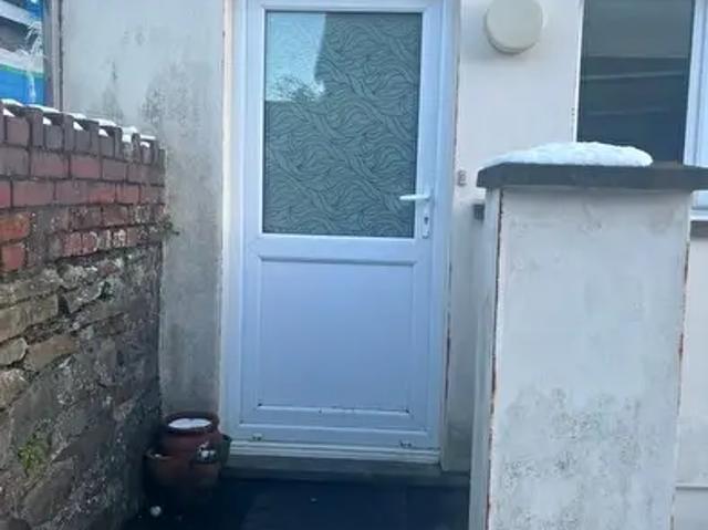 Apartment for rent in Seaside, Llanelli