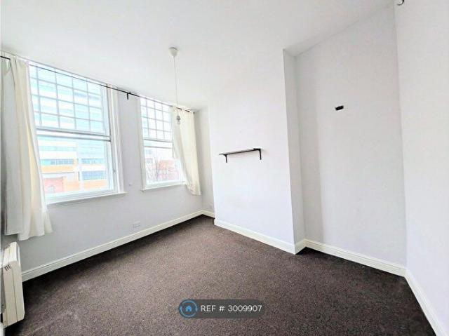 Apartment for rent in St Ann's, Haddon