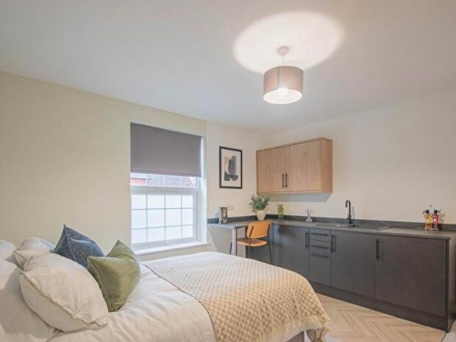 Apartment for rent in Caldermill, East Midlands