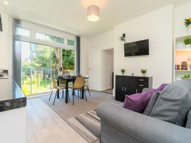 Apartment for rent in Wake Green, West Midlands