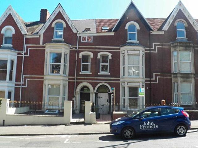 Apartment for rent in Nangreaves, Wales