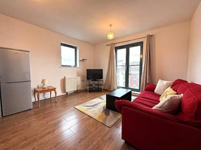 Apartment for rent in Waterfront, Swansea