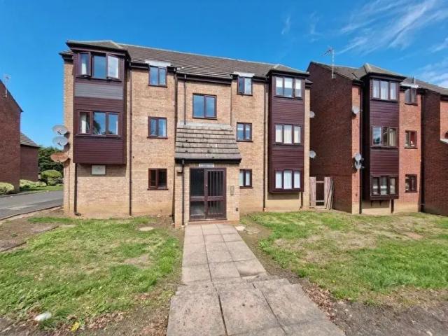 Apartment for rent in Ernesford Grange, West Midlands