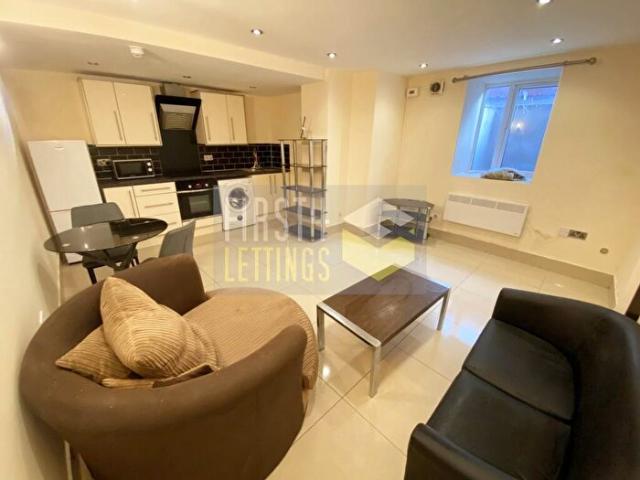 Apartment for rent in Highfields, Old Wharf