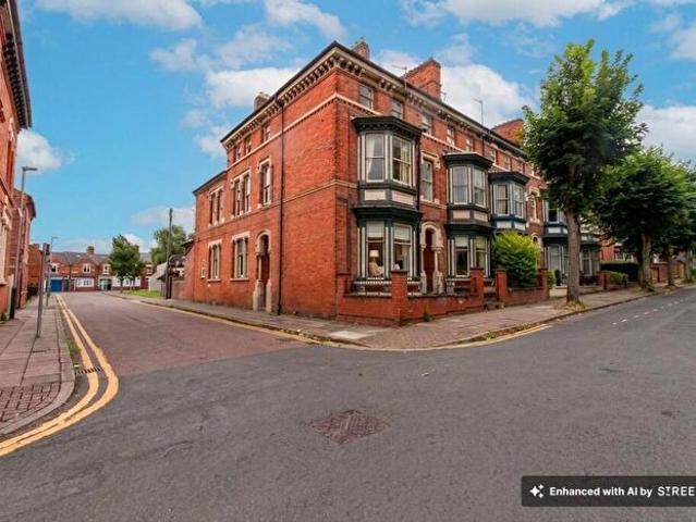 Apartment for rent in Highfields, Old Wharf