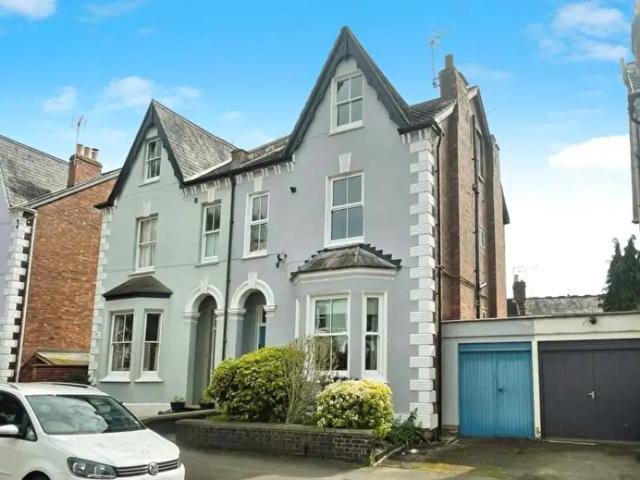 Apartment for rent in Whitnash, Warwick