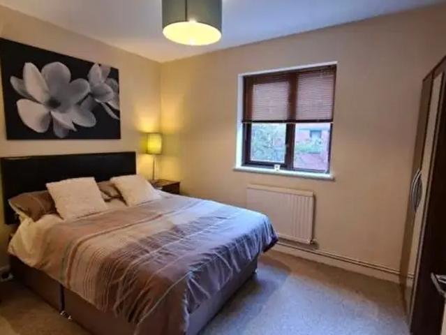 Apartment for rent in Cwmdu, Swansea