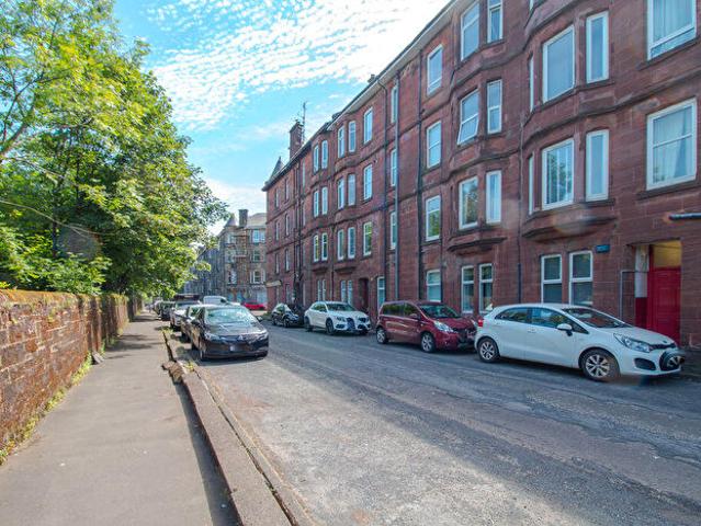 Apartment for rent in Dumbarton, Scotland