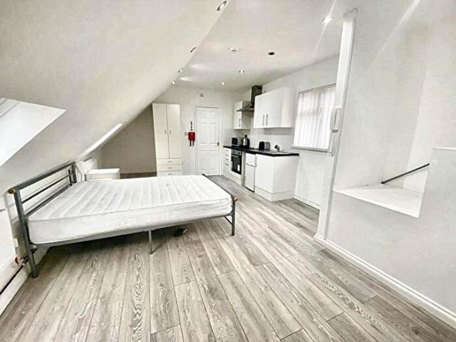 Apartment for rent in Foleshill, West Midlands