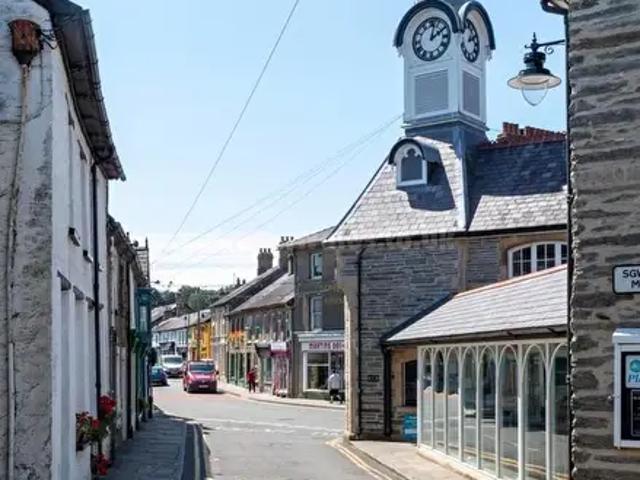 Apartment for rent in Aber-Arad, Newcastle Emlyn