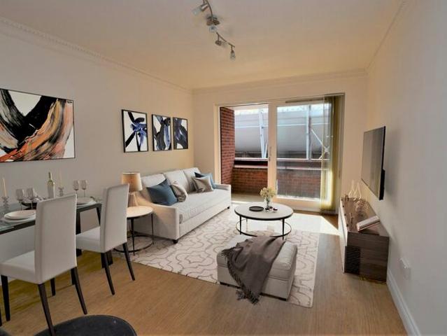 Apartment for rent in Abbey Park, Barton In Fabis