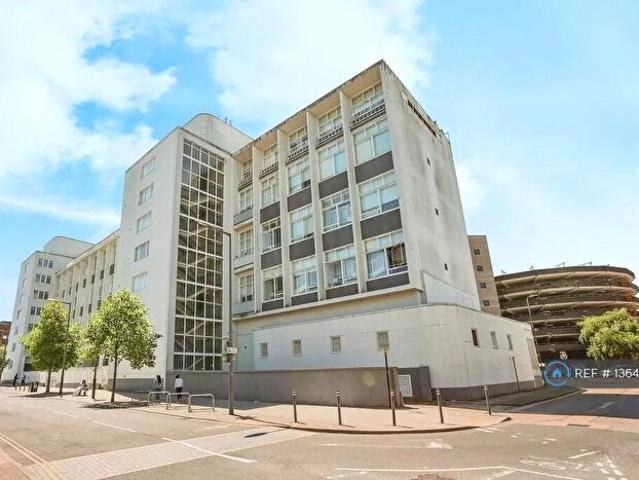 Apartment for rent in St Matthew's, Old Wharf