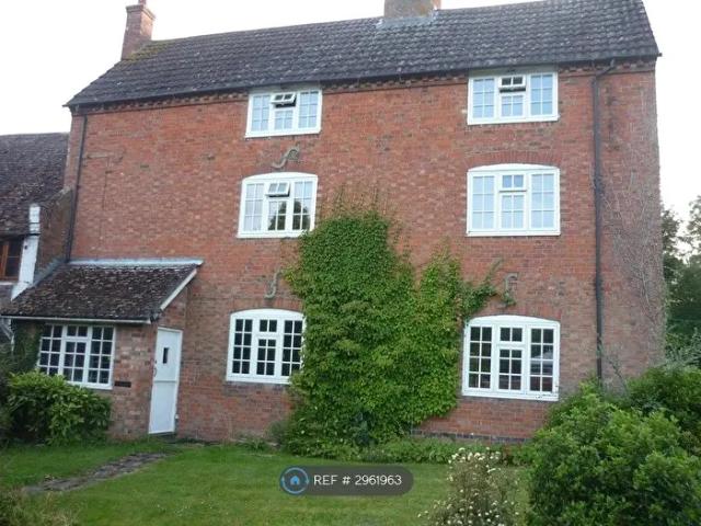 Apartment for rent in Broadwell, New Bilton