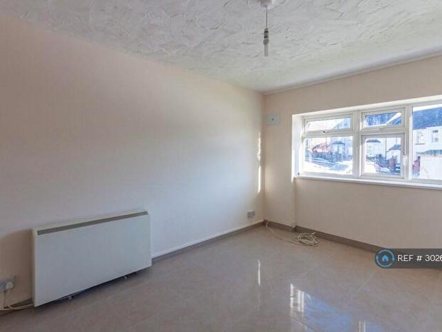 Apartment for rent in Wales