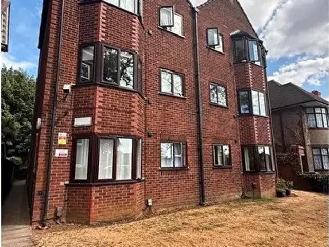 Apartment for rent in Queen's Park, Northampton