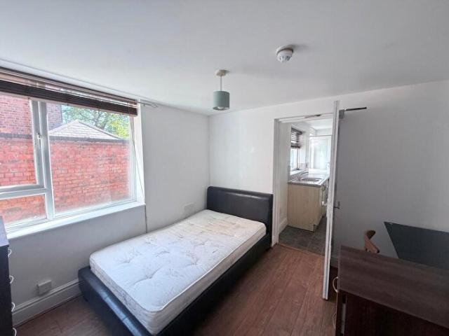 Apartment for rent in Littleover, East Midlands
