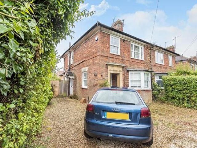 Apartment for rent in Gipsy Lane Estate, The Slade