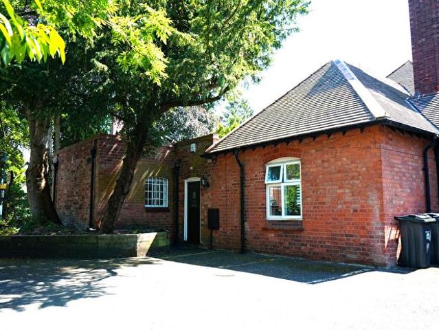Apartment for rent in Wake Green, West Midlands