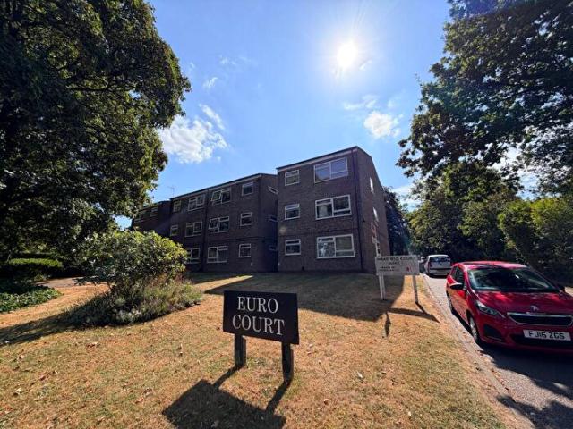 Apartment for rent in Wake Green, West Midlands