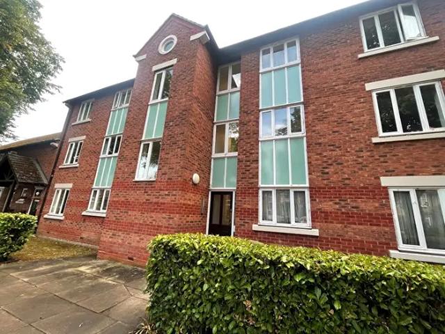 Apartment for rent in Sydenham, Green Close