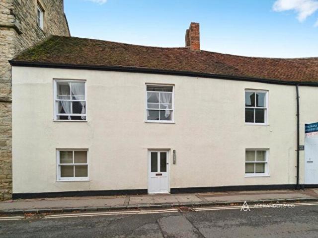 Apartment for rent in Evershot, Oxfordshire