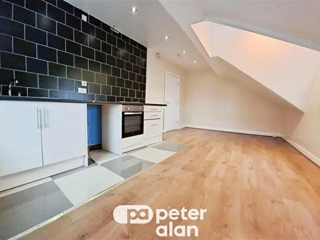 Apartment for rent in Port Tennant, Swansea