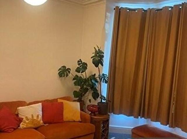 Apartment for rent in Compton Acres, Barton In Fabis