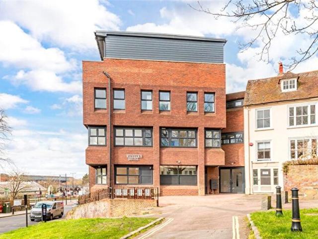 Apartment for rent in Southcourt, Aylesbury