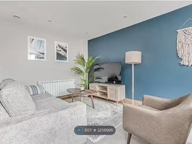 Apartment for rent in Lyne