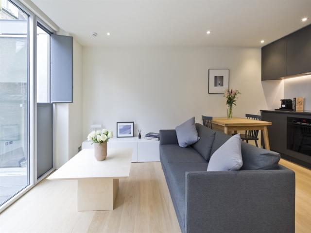 Apartment for rent in Shepherd's Bush, Greater London
