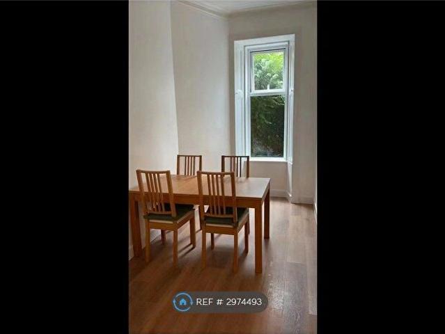 Apartment for rent in Dowanhill, Scotland