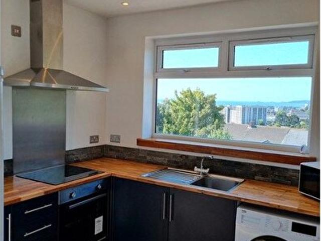 Apartment for rent in Nangreaves, Wales