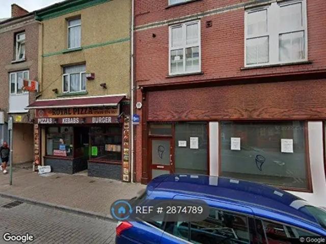 Apartment for rent in Cimla, Neath