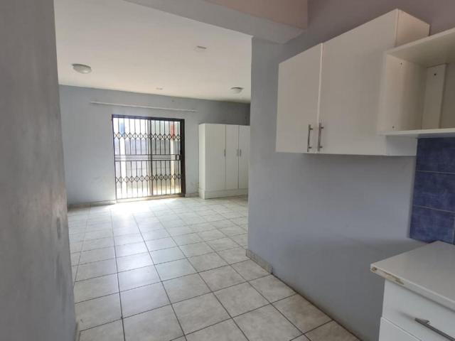 Apartment for rent in Nooitgedacht, Gauteng
