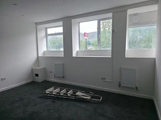 Apartment for rent in Ystrad, Gelli