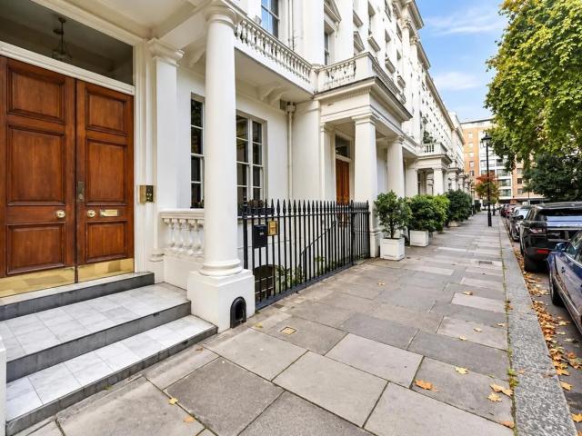Apartment for rent in Paddington, Greater London