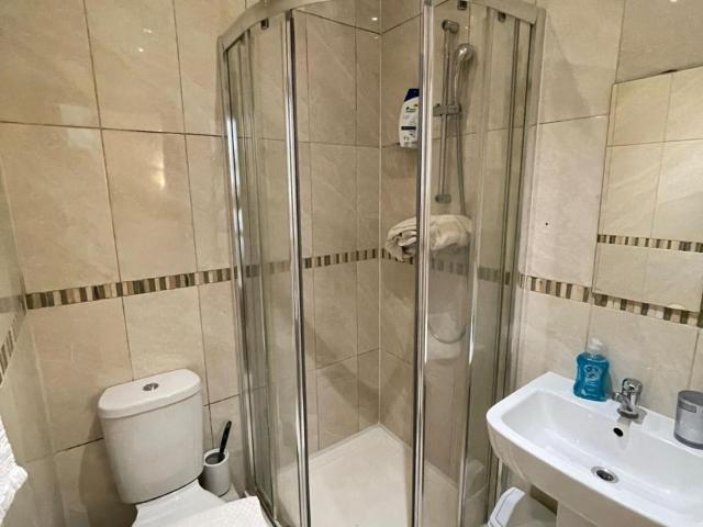Apartment for rent in Earl's Court, Greater London
