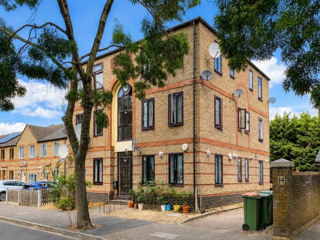 Apartment for rent in Beckton, Greater London