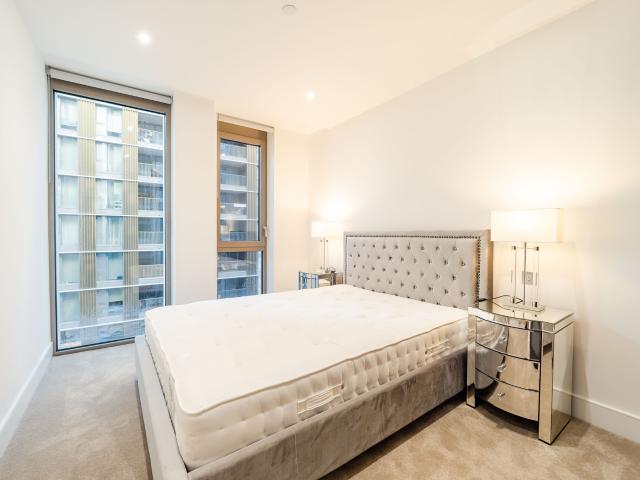 Apartment for rent in Battersea, Greater London