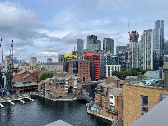 Studio for rent in Isle Of Dogs, Greater London