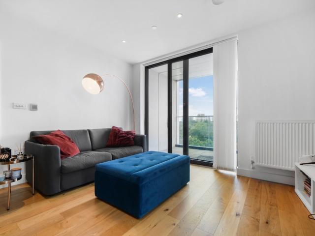 Apartment for rent in London Borough of Lewisham, Ladywell