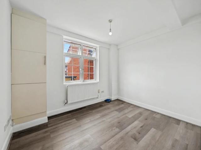 Apartment for rent in London Borough of Hackney, Greater London
