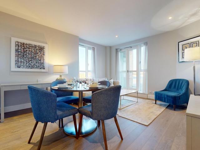 Apartment for rent in Ratcliffe, Greater London