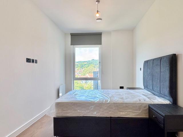 Apartment for rent in East Twerton, Dulcote
