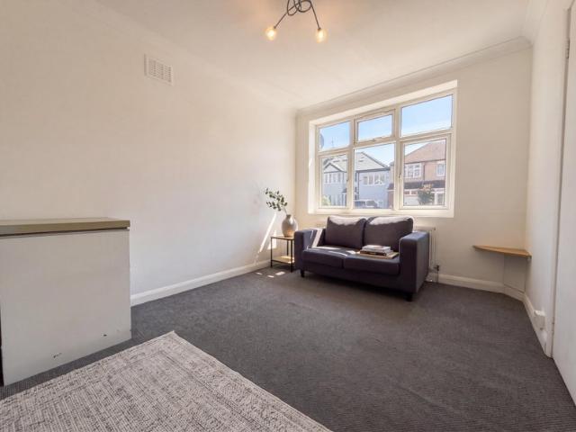 Apartment for rent in London Borough of Hounslow, Spring Grove