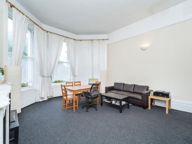 Apartment for rent in London Borough of Ealing, Greater London