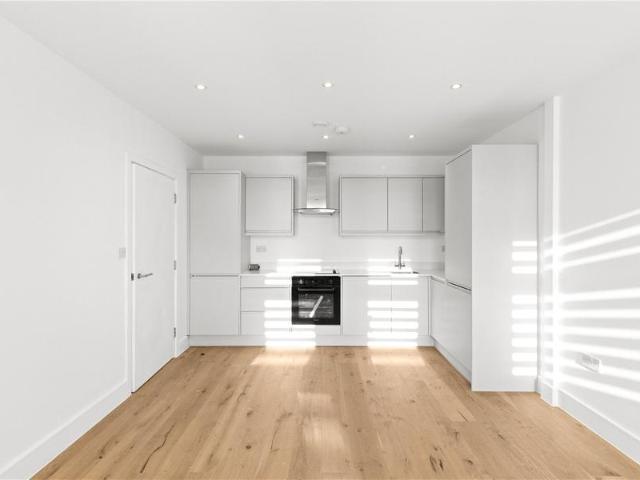 Apartment for rent in Grove Park, Swale