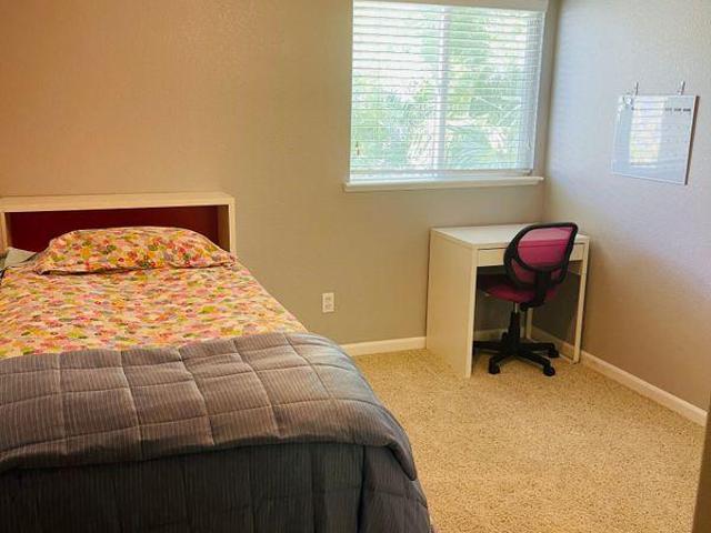 Room for rent in El Dorado Hills, California