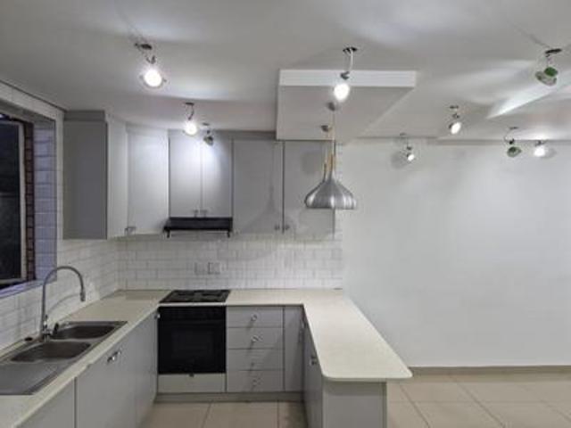 Apartment for sale in Seaview, Kwazulu-natal